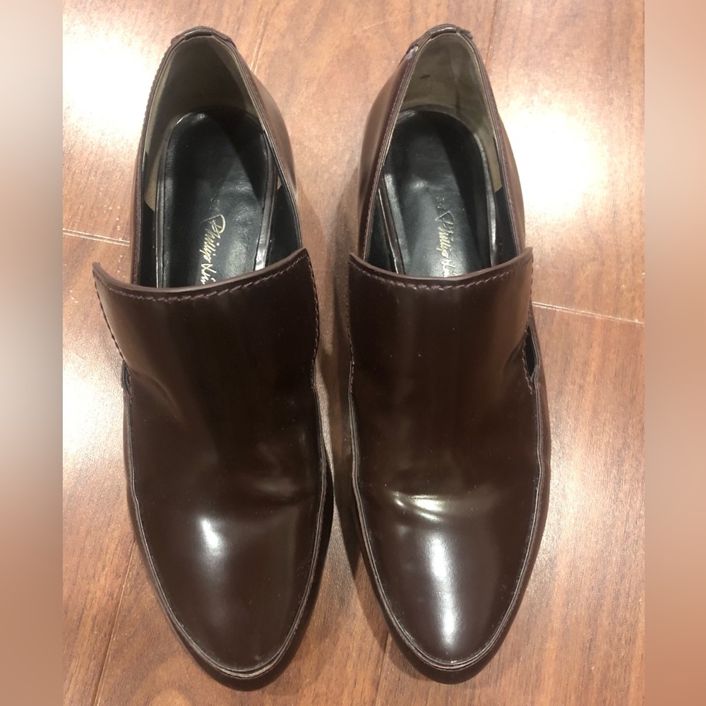 Women's Slip-On Leather Loafers - Brown
